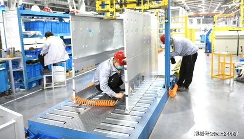 甘肅電氣集團(tuán)長(zhǎng)開廠集團(tuán)公司大干40天 沖刺新目標(biāo) 全面打贏高質(zhì)量發(fā)展突圍戰(zhàn)